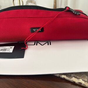 Tumi BNWT  Travel Accessory Pouch